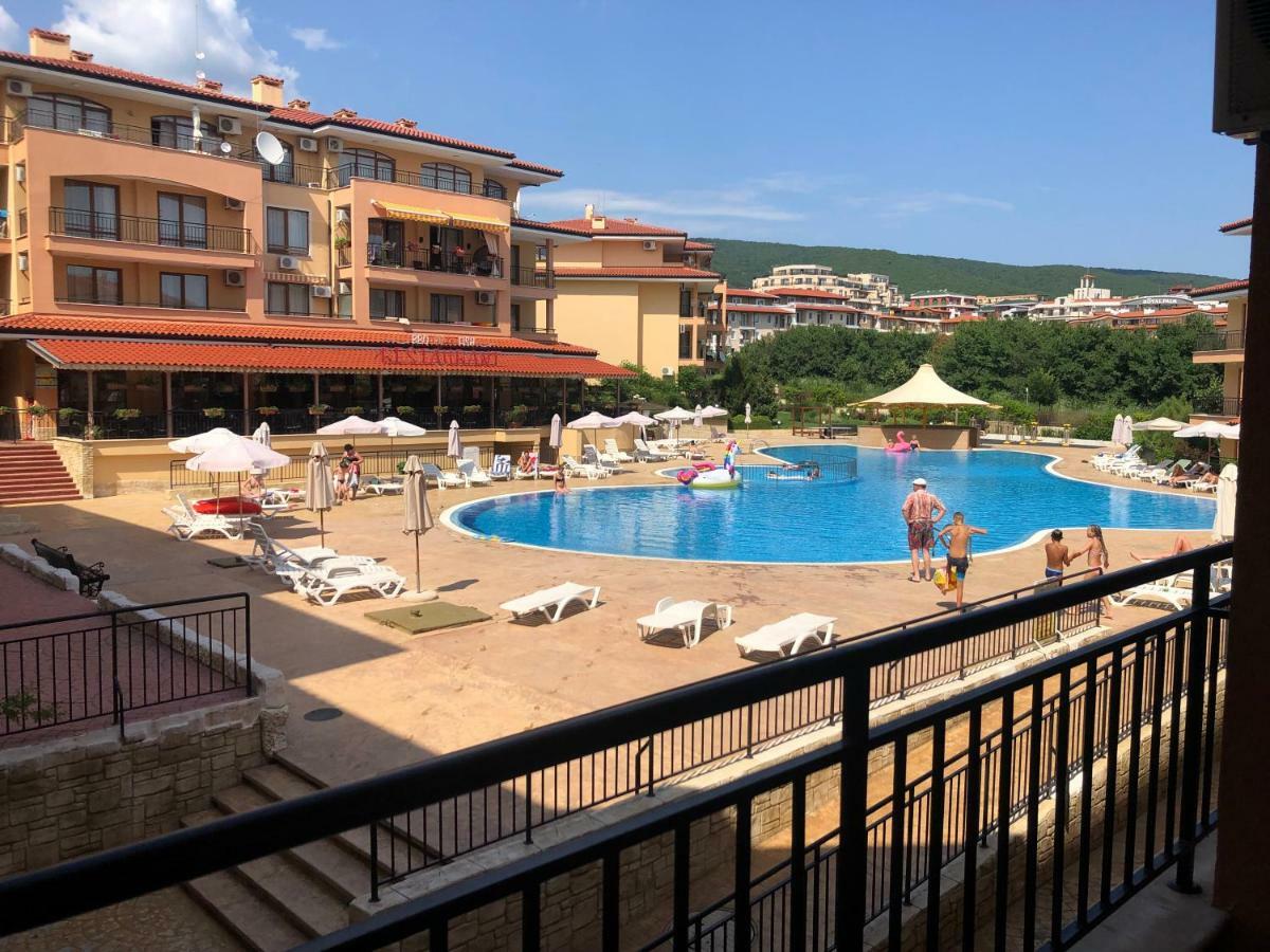 Apartamento Vp Sky Dreams Sveti Vlas Exterior foto